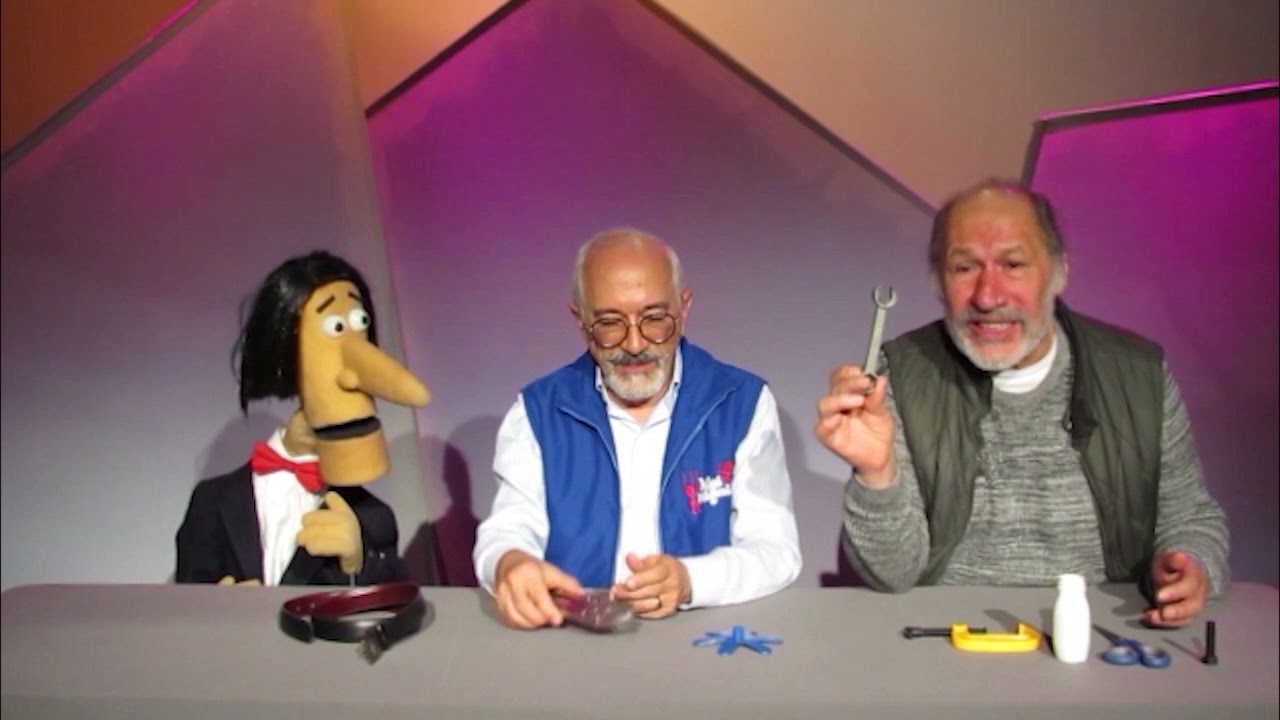 ¿CÓMO SE HACE ? TEATRO DE OBJETOS