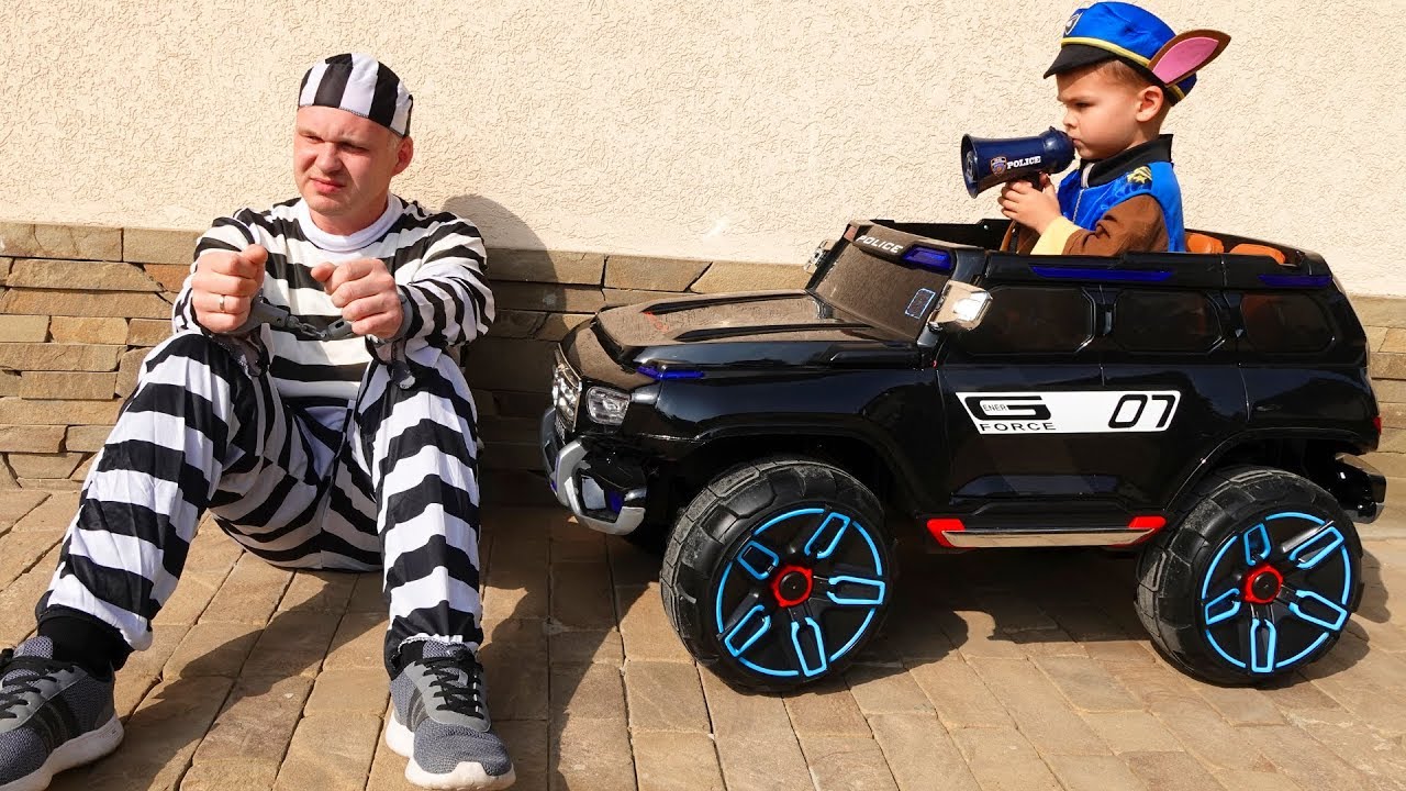 The Man take power wheels AMG Jeep - Paw Patrol catching a man