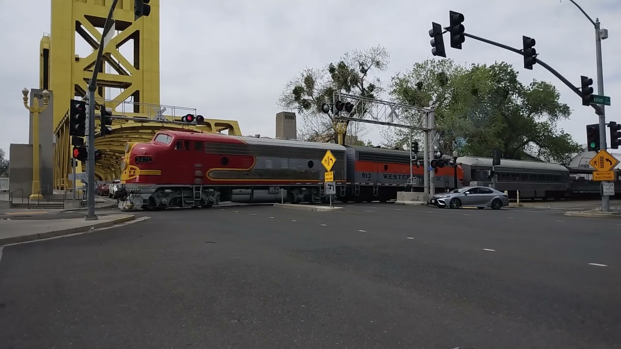 Santa Fe 347C Leads CSRM Excursion Train @ Sacramento CA 3/27/2022