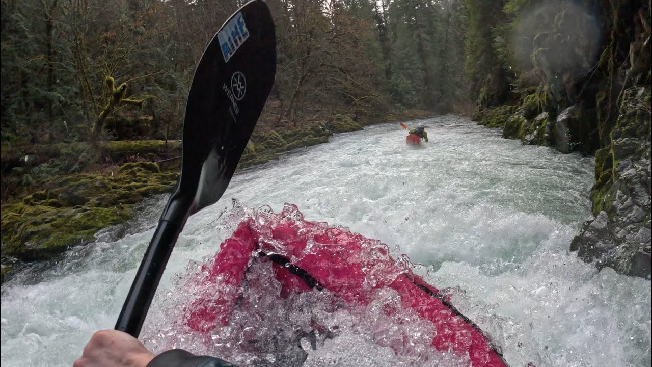 Aire Spud kayaking - Blue River Oregon - Go Pro
