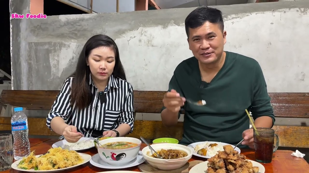Babi Claypot pertama di Singkawang.. dan aneka masakan enak rumahan sd ala Malaysia ada di sini!