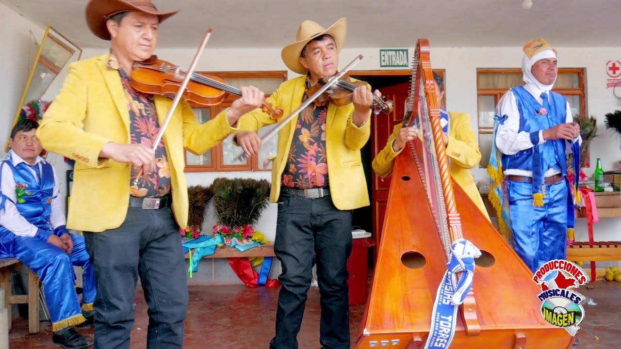CONJ. CENTRO MUSICAL PAMPASH EN LA FIESTA EN HONOR A MAMA ASHU - CHACAS