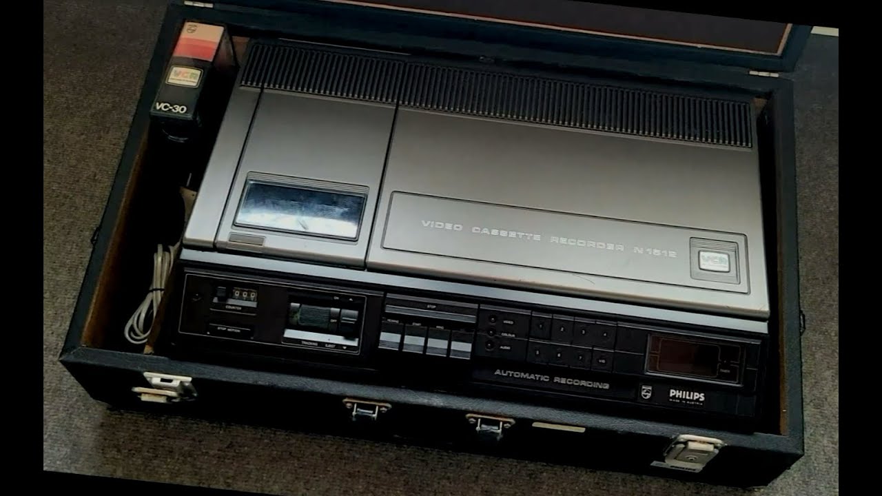 Philips N1512 'portable' Standard VCR 1976 working