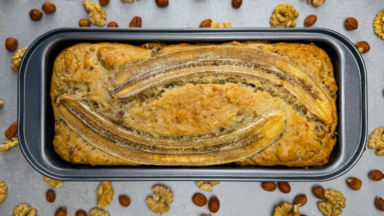 First Time Baking? This Banana Bread Never Fails 🍌