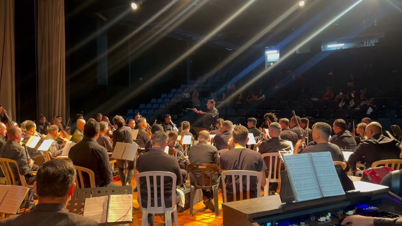 HINO 80 CCB   Por Cristo Resgatado