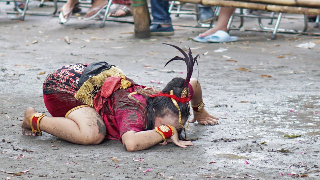 LAYANGAN LANJUT  PARANG TRITIS GULUNG GULUNG