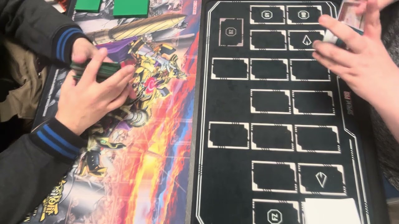 Danger Thunder Brick против GMX Dinosaur! Дружеский поединок в стиле Yu-Gi-Oh! в прямом эфире!