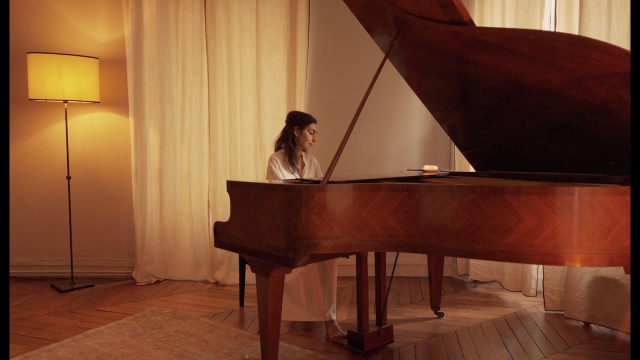 Charlotte Reinhardt en piano solo