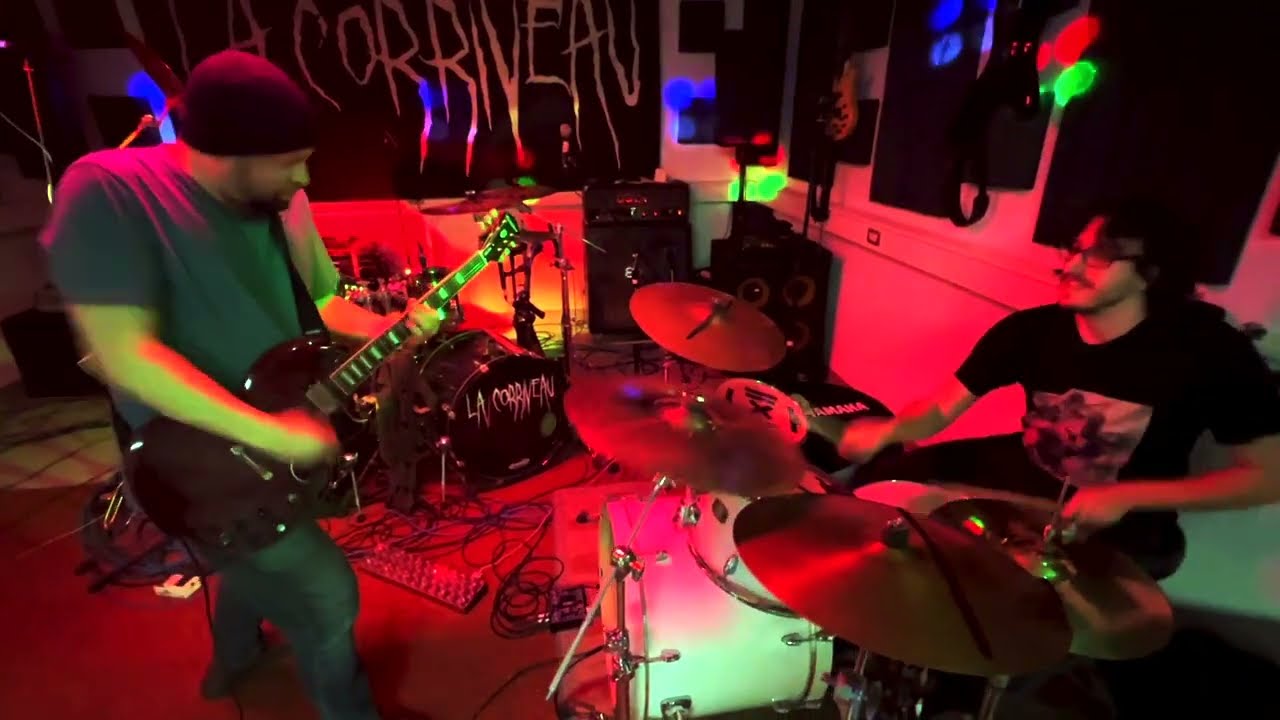 Mathieu Fiset & La Corriveau - The Mighty Return Of The Dirty Sandwiches (Live Session)