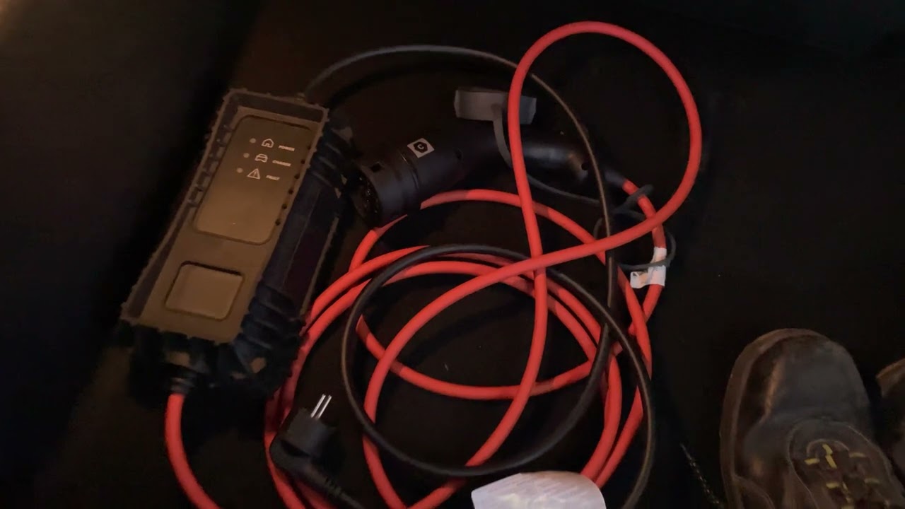 Louer une voiture &eacute;lectrique sans c&acirc;ble Type 2, pas une tr&egrave;s bonne id&eacute;e...