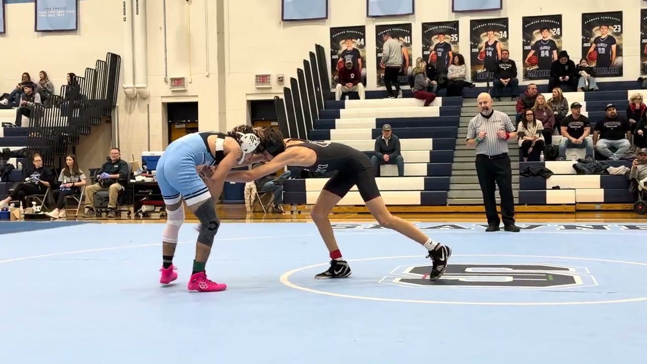 Shawnee High School Wrestler, Sean Bradley II Defeats St. Peter’s Prep (Jersey City) 12-3 