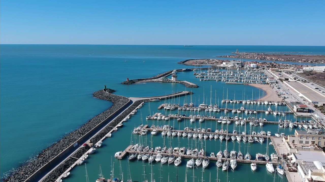Drone sul porto di Ostia HD