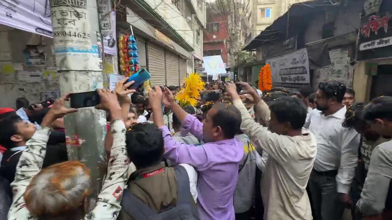 ওয়ারী থেকে সরাসরি....