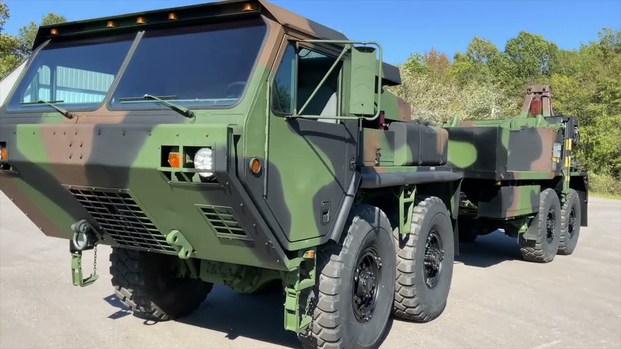 FOR SALE: Oshkosh MK48 / MK15 8X8 HEAVY Recovery Wrecker Truck