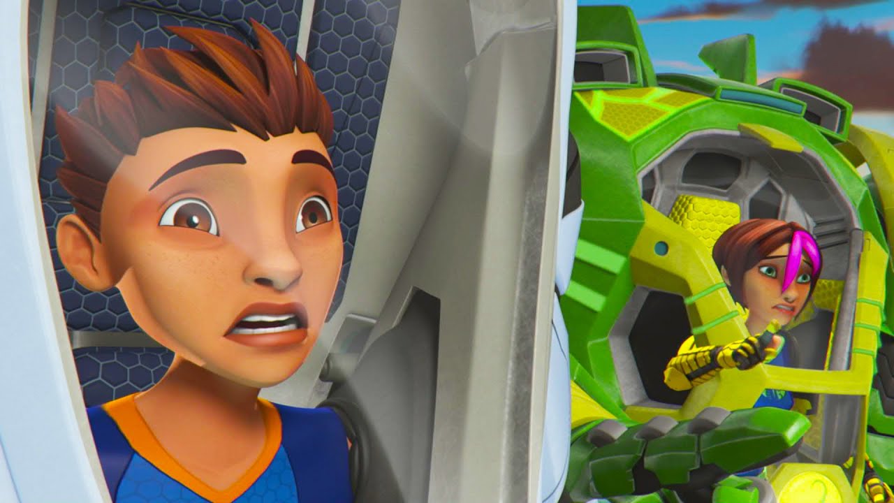 Satellite Chaos! Ant Solves the Mystery of the Star Map! | The Deep Season 2 🦈 Ep 4 | Full Episodes