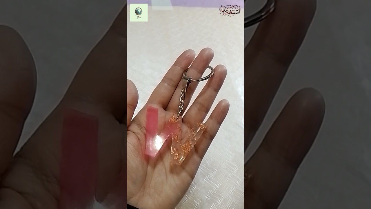 Resin Keychain DIY Pink & Rose Gold Letter W