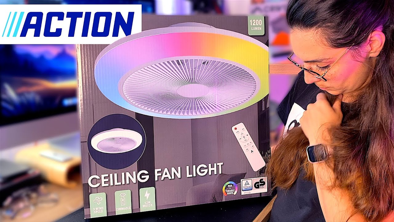 Un Plafonnier lumineux avec ventilateur et sa télécommande dans les magasins ACTION