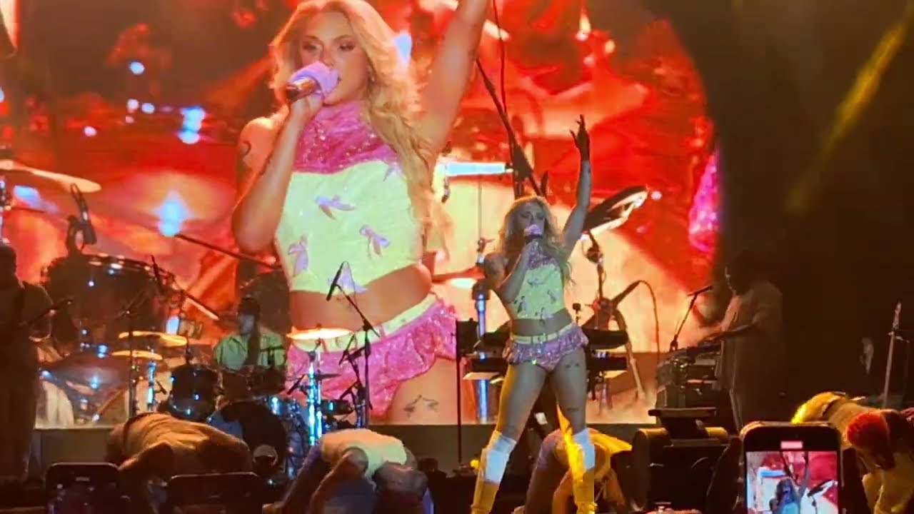 Pabllo Vittar em Fortaleza 2024 (festival Zepelim)