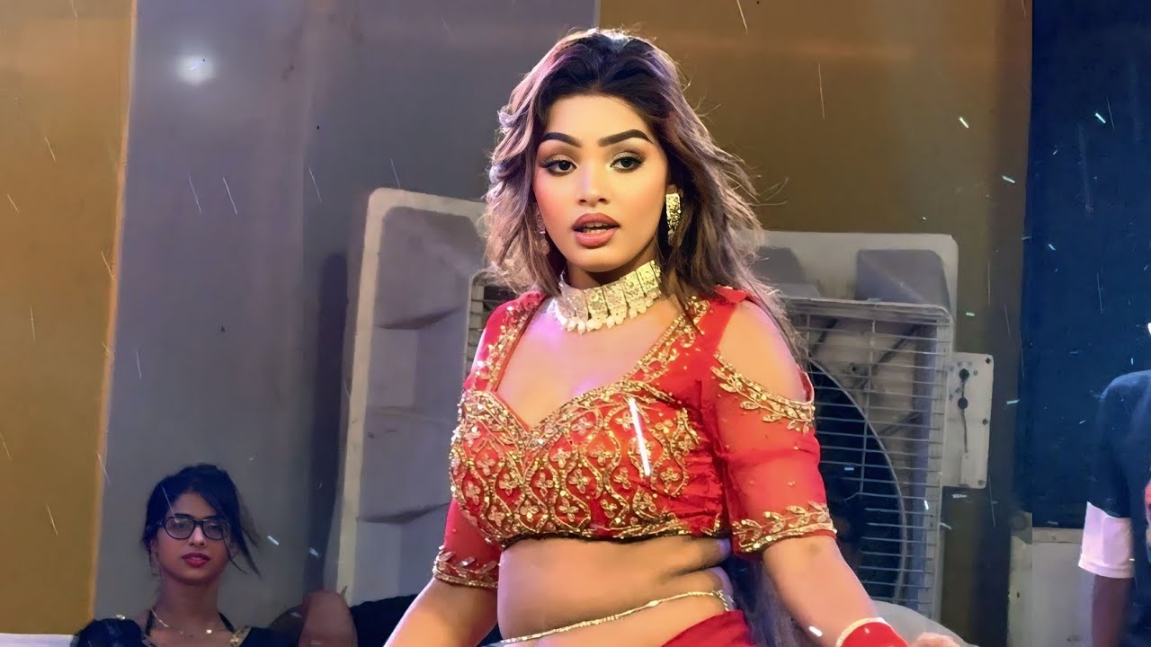 #VIDEO | मुझको राणा जी माफ करना (Dance Video) Mujhko Rana Ji Maaf Karna | #arkestra #viral 