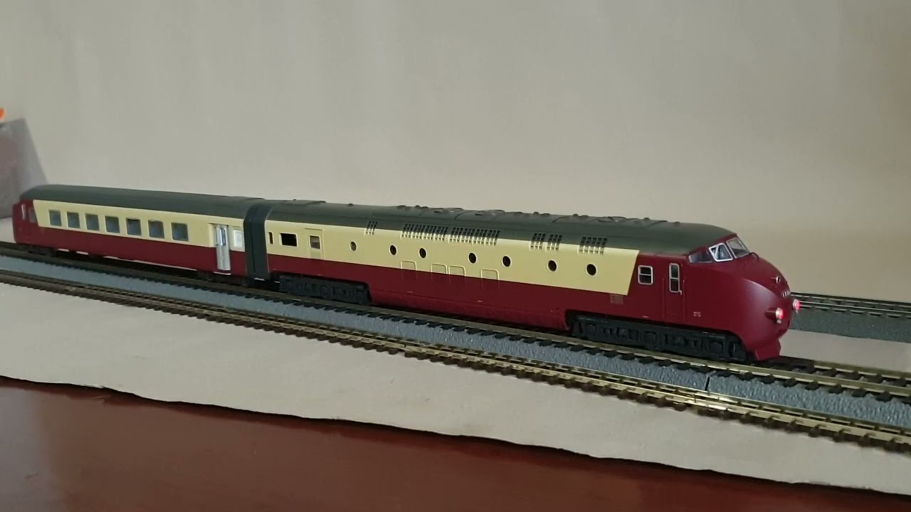 H0 TRIX 22132 TEE RAm Edelweiss Motorvonat - DCC - Hanggal