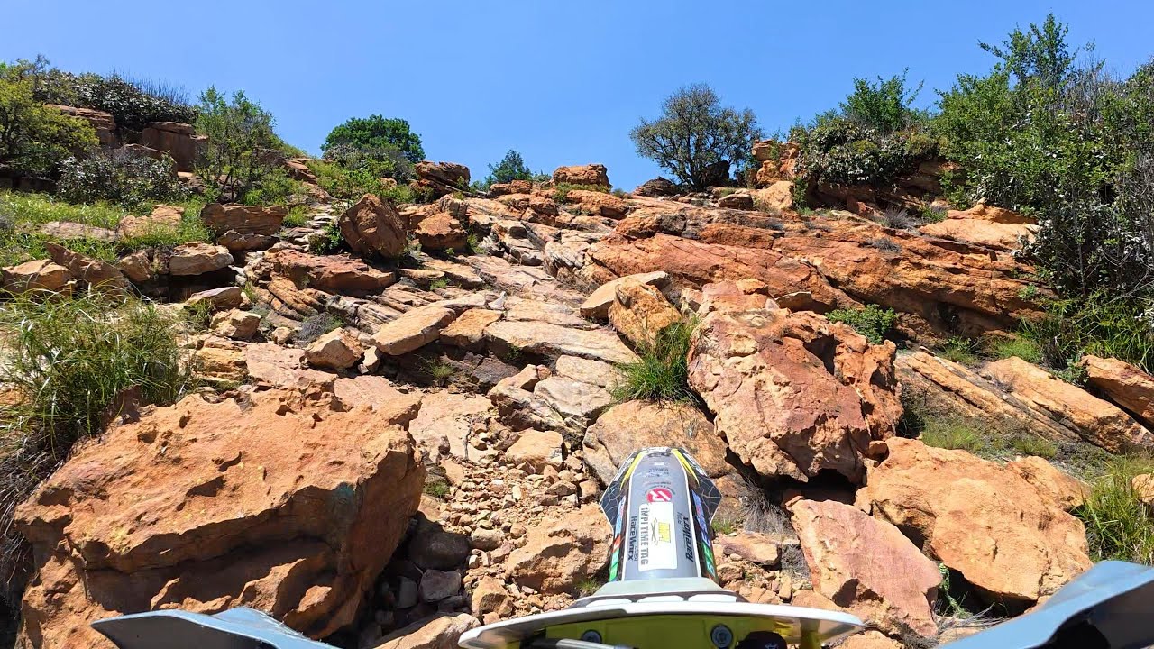 Last enduro ride of 2025. Husqvarna TE 300. Some rocks were harmed in the making of this video.