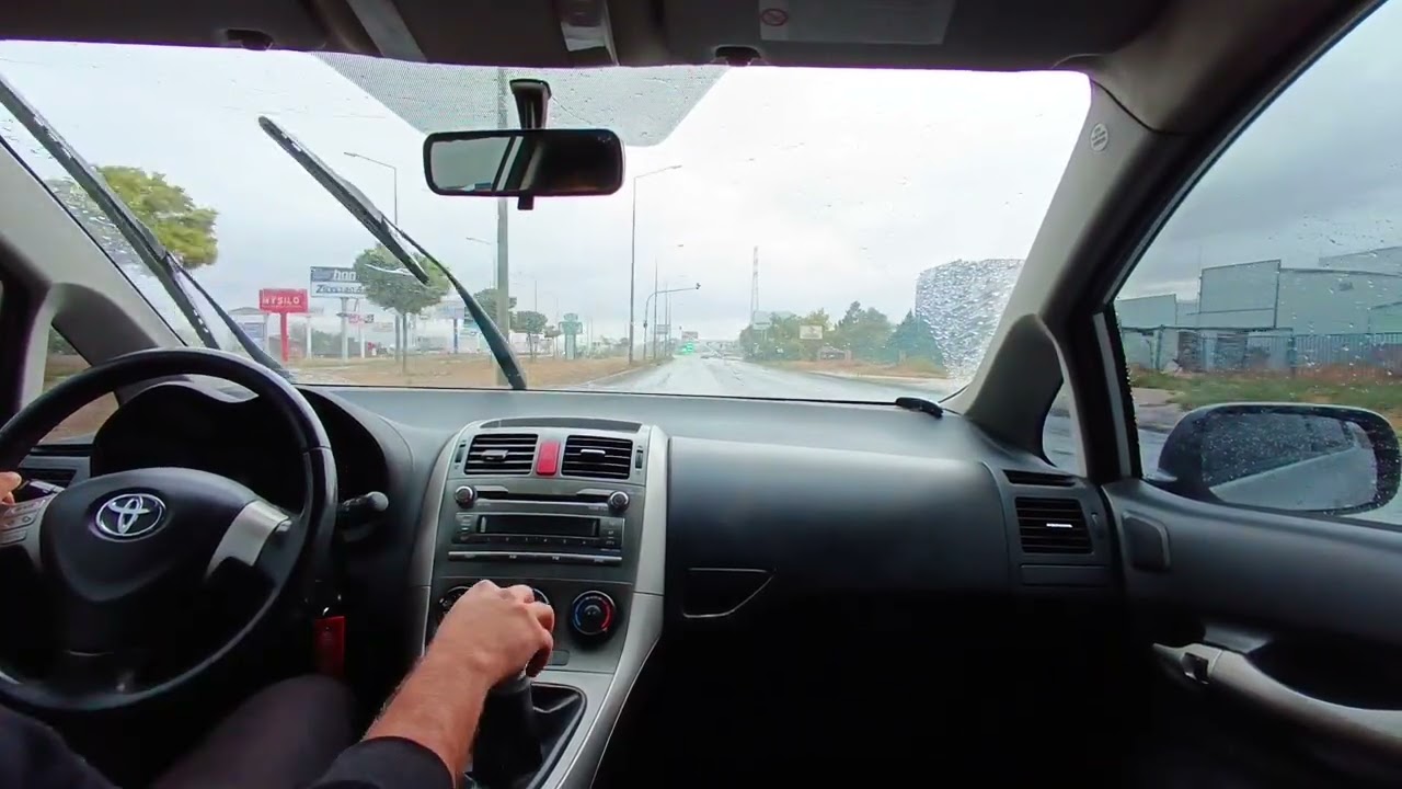 Toyota Auris 1.4 D4D Rainy Weather Car Drive part1