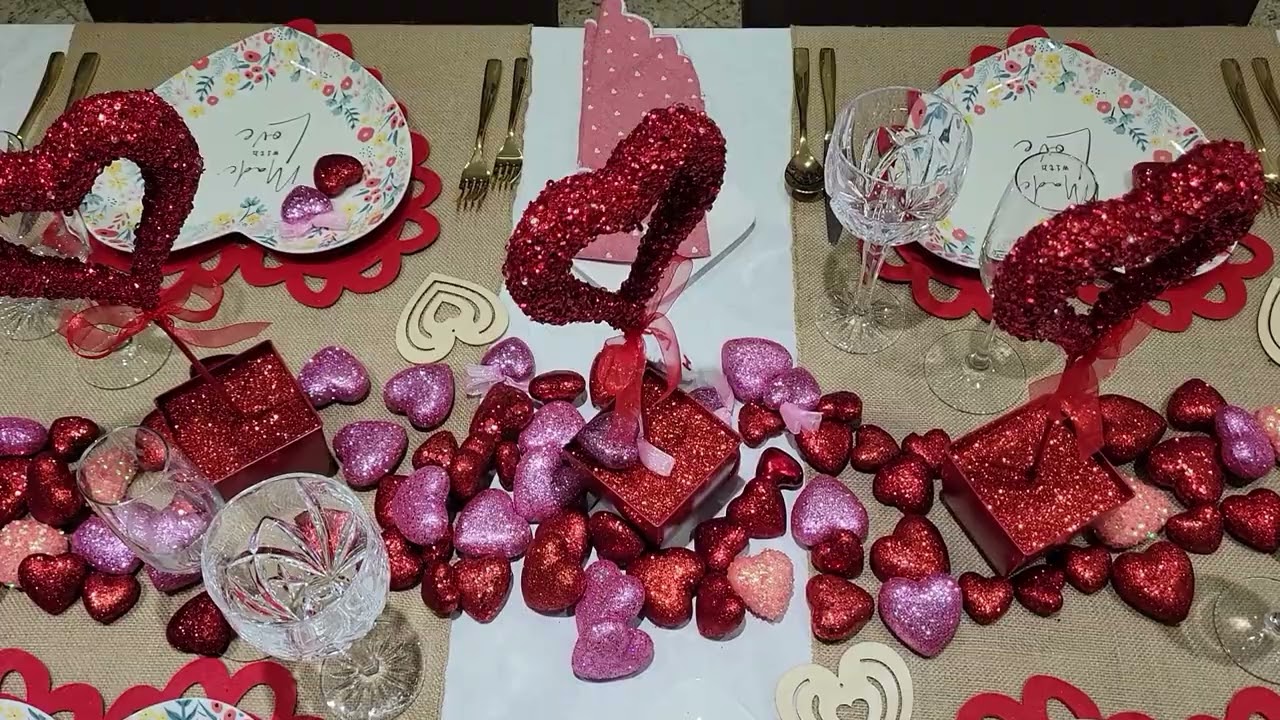 Valentine's Day ❤️❤️❤️🩷🩷Whimsical Table 🩷❤️💜2023 🩷❤️💜🩷❤️💜