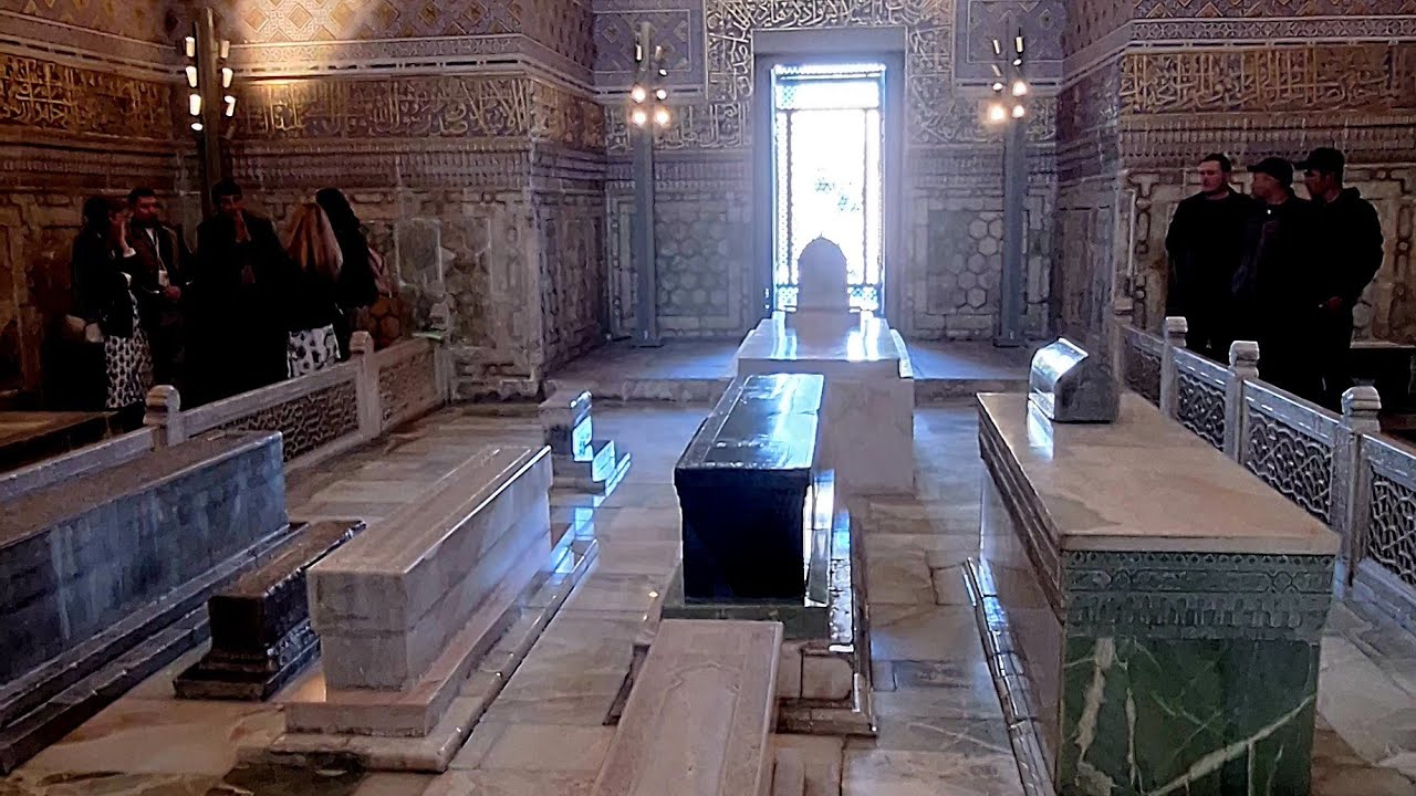 GUR-I AMIR_AMIR TEMUR MAUSOLEUM. SAMARKAND . 