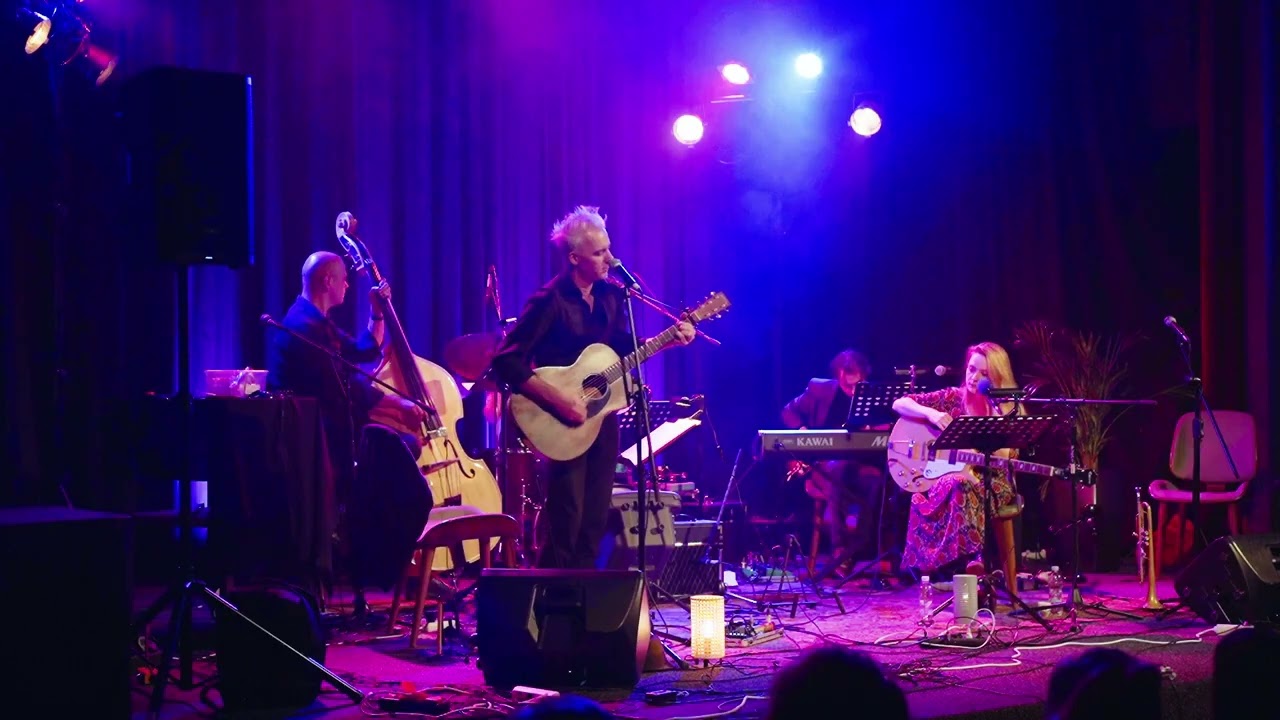 Koncert Obrnuti red stvari: Kralj Čačka, Nina Bajsić i gosti