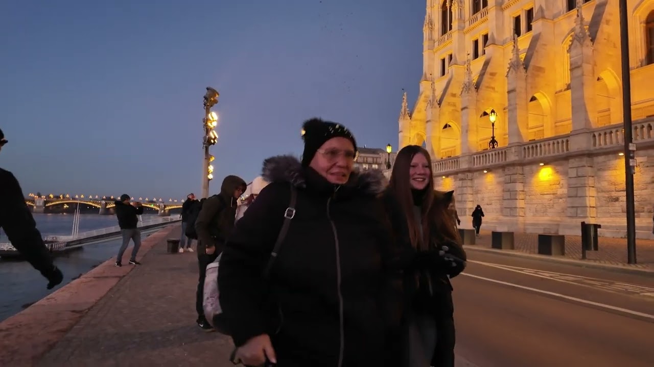 TRAVELLING - Budapest1