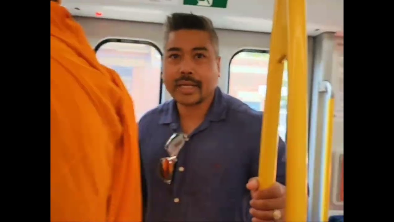 Take train from Oakleigh to Melbourne Central Melton
