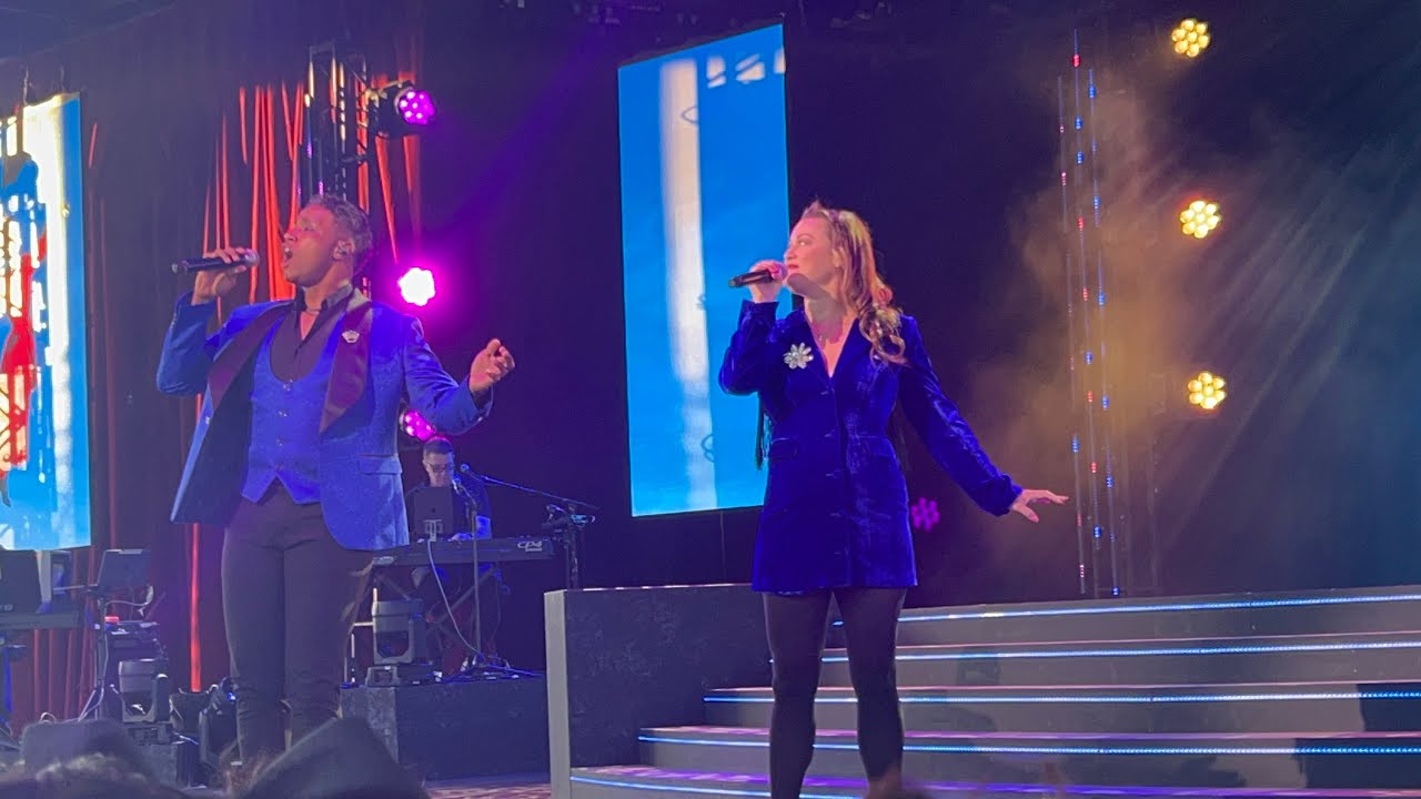 Dan the Star Man shows Disney on Broadway Concert 2024 featuring Ashley Brown & L. Steven Taylor