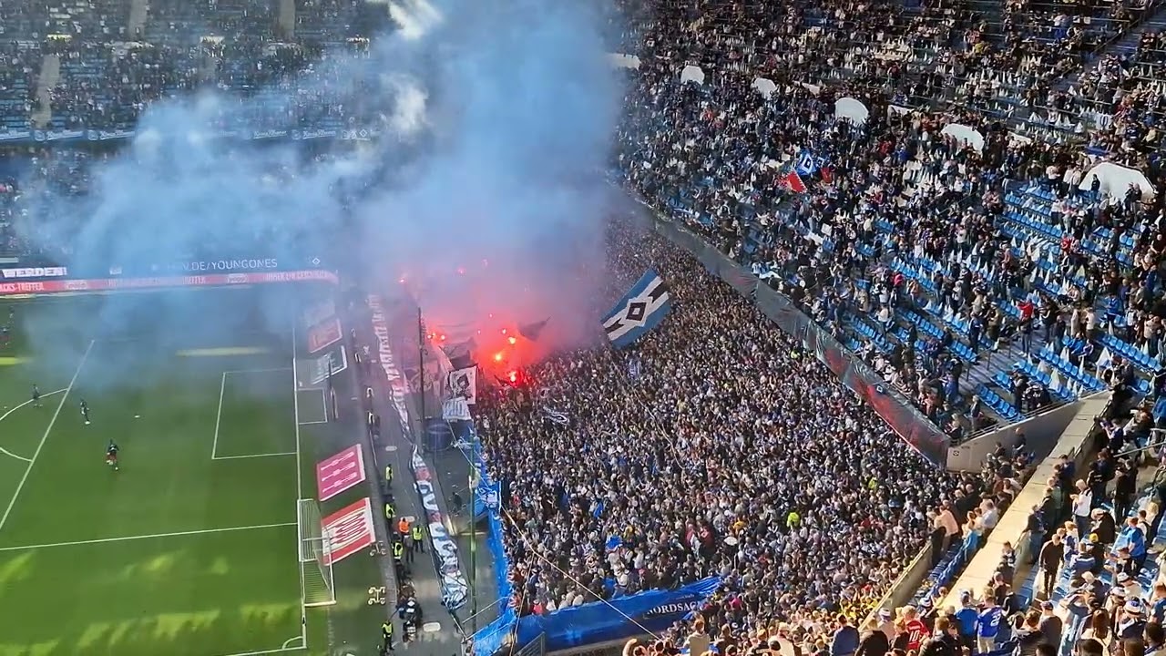 HSV : STP warm up Hamburg #hamburg #nordtribüne #fans #nurderhsv #Hsvvsfcp