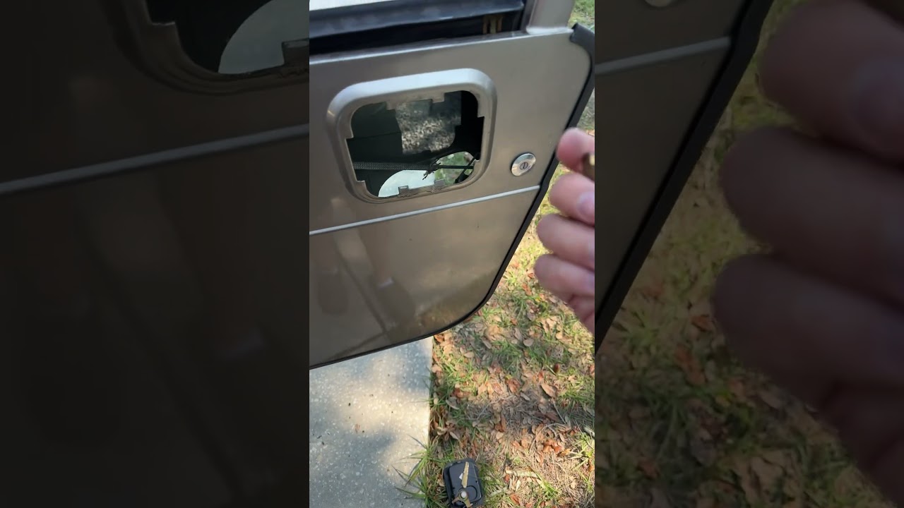 Install exterior door handle 1997-2006 HACK