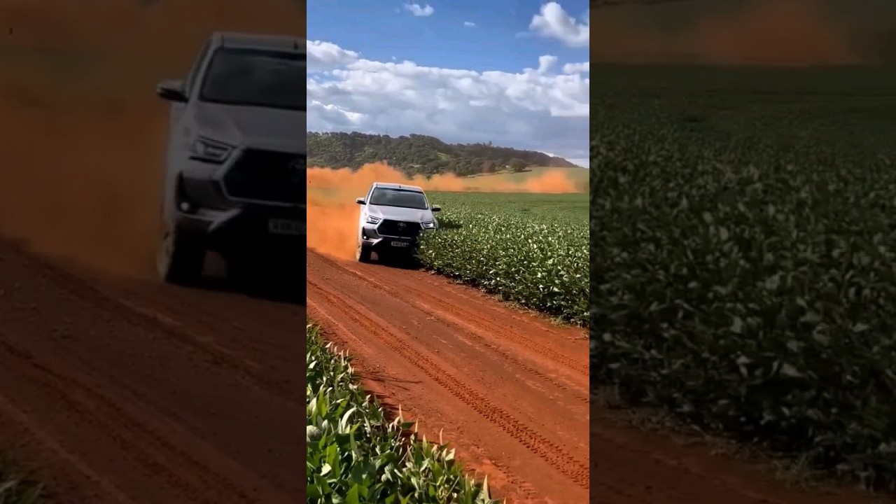 hilux fazendo drift #automobile #hilux #picapes #agro #hilux4x4 #hillux #caminhonete #picape