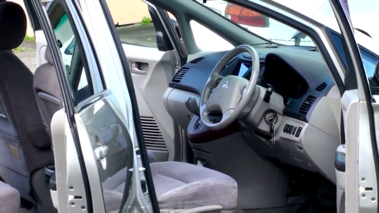 Mitsubishi Grandis
