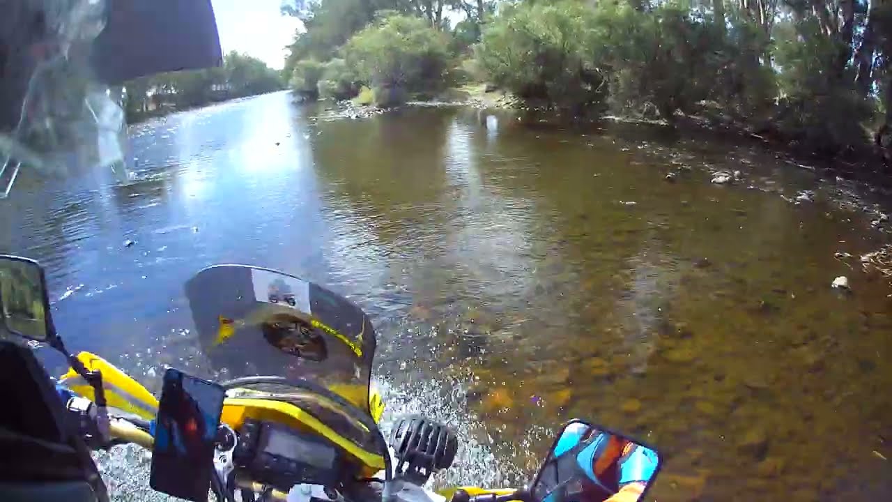 River Crossing over the QLD and NSW Border
