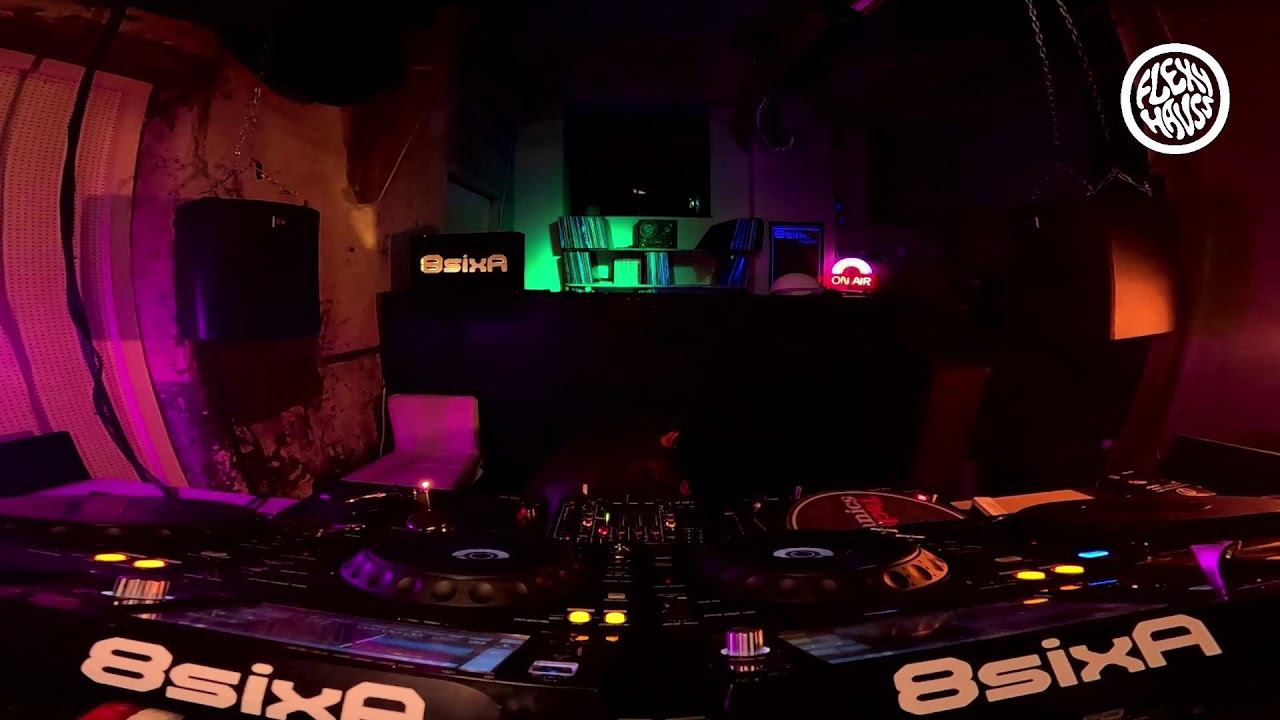 FLEXY HAUSS W/ Avraam & Booh