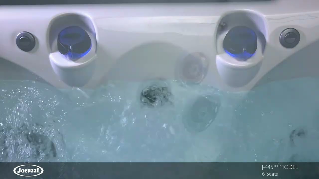 Spa Jacuzzi J 445, disponible dans notre showroom de Sausheim dans le Haut Rhin