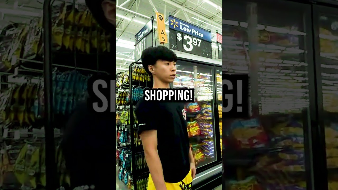 Ray Gets Mad At Karen For Getting Kicked Out Of Walmart! 😂🤬
