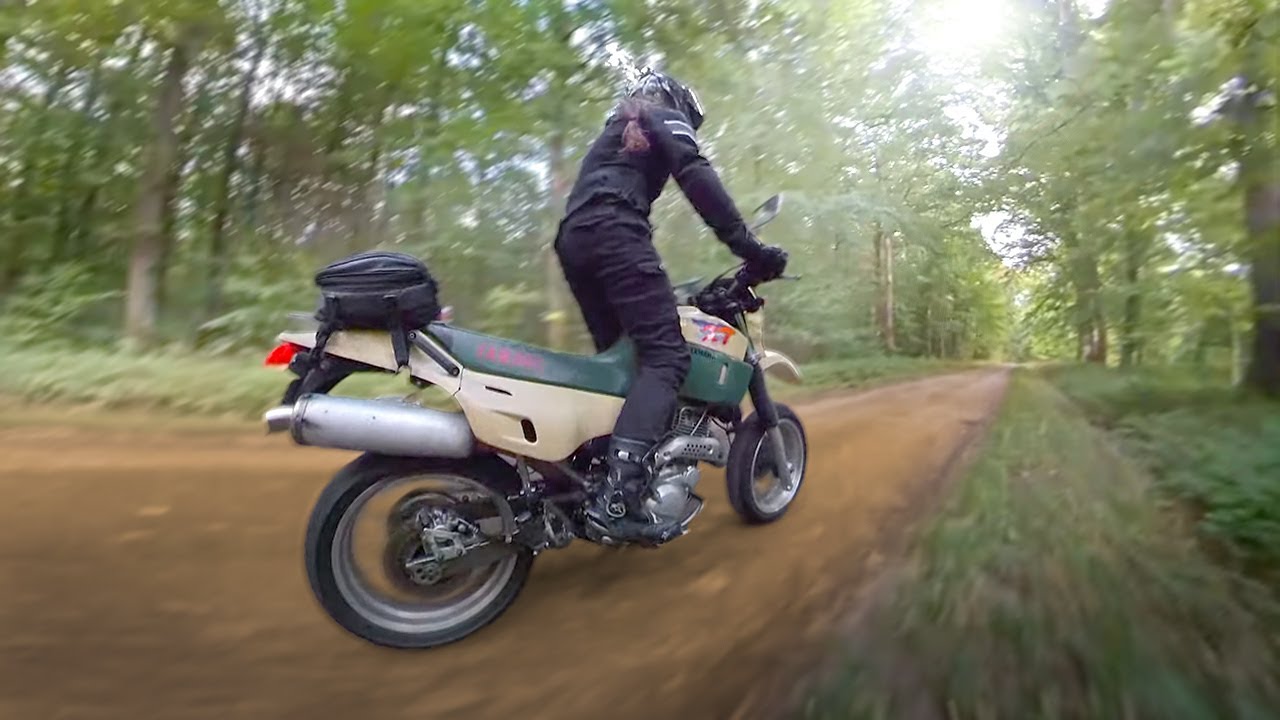 Je ramène la XT 600 supermotard en forêt ! - Em0tik Motarde