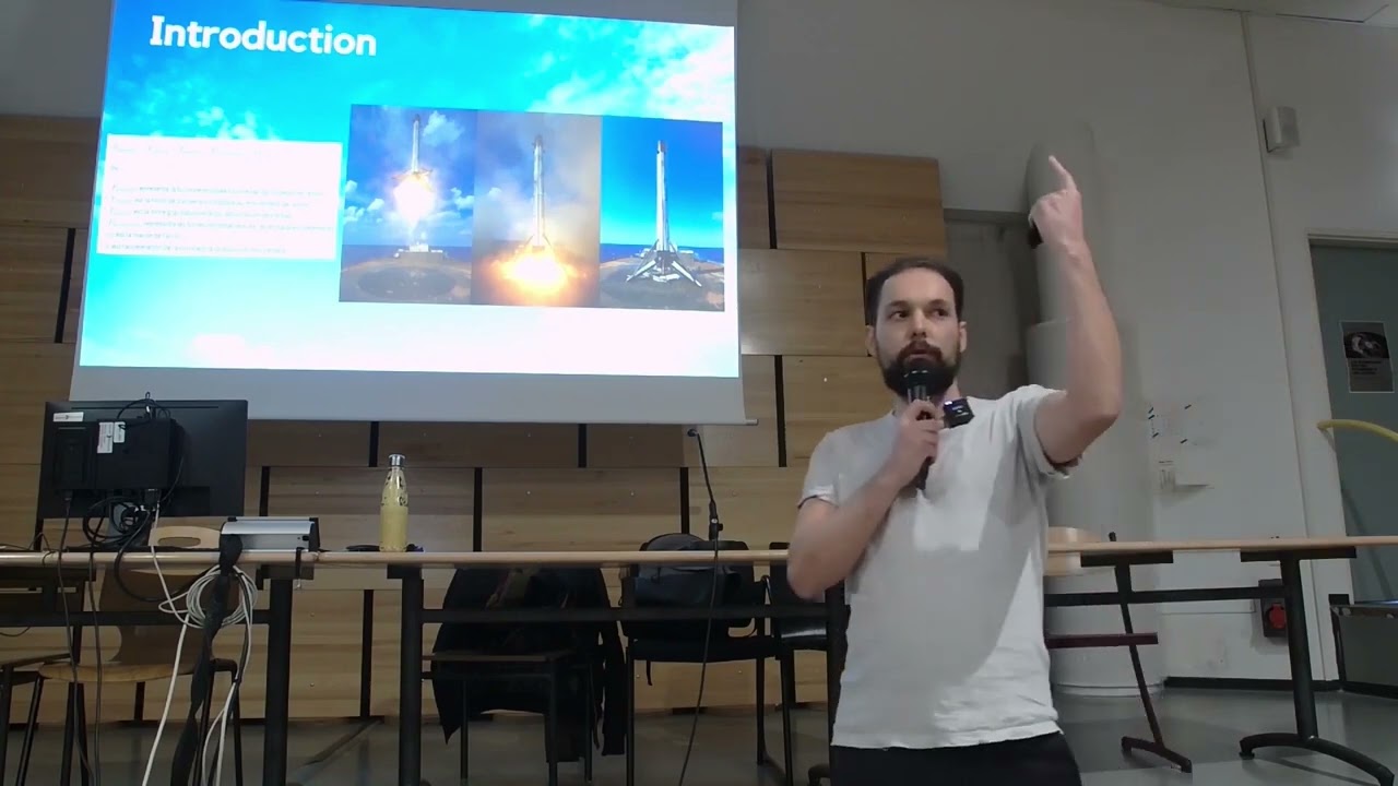 Conférence sur l'entrepreneuriat, les sciences et les ballons captifs.