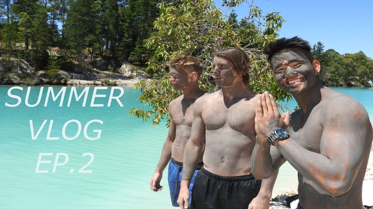 The water changed our skin colour! | BLACK DIAMOND LAKE! VLOG Ep. 2