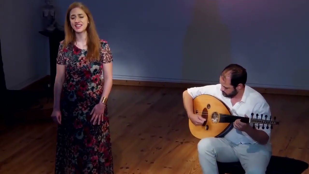 I trata mas I kourelou (chant traditionnel des îles grecques)