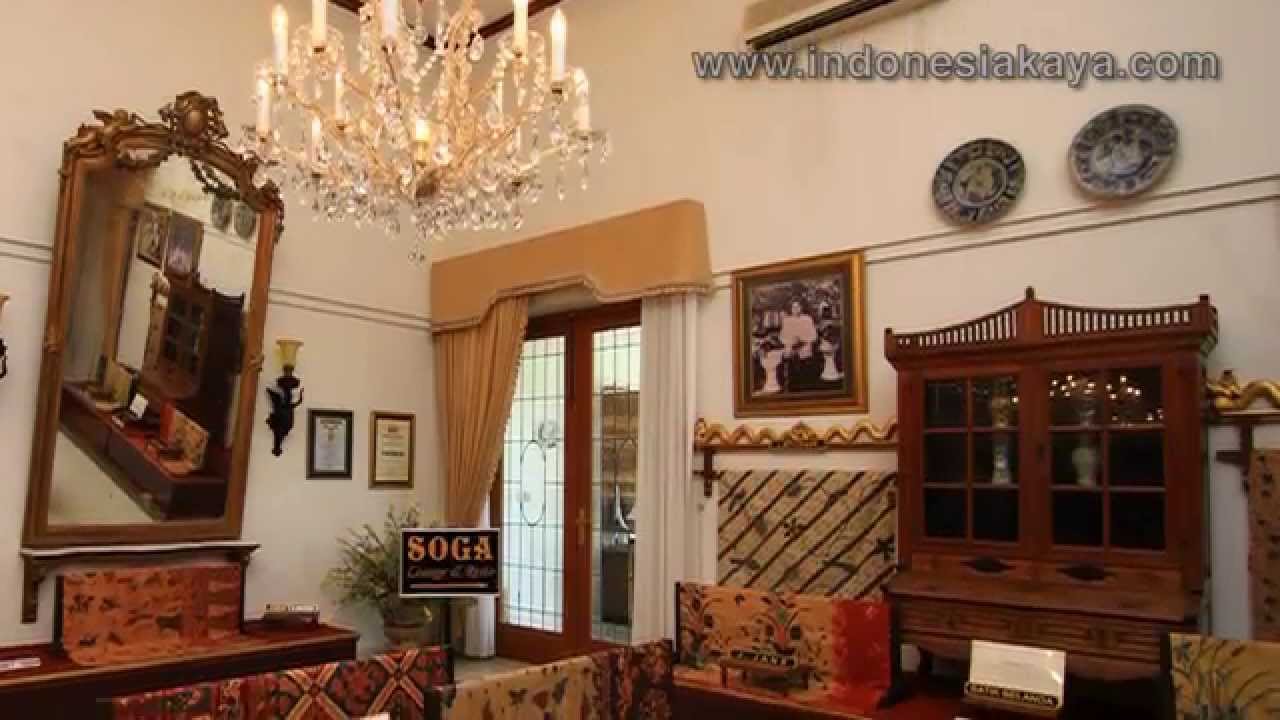 Museum Batik Danar Hadi