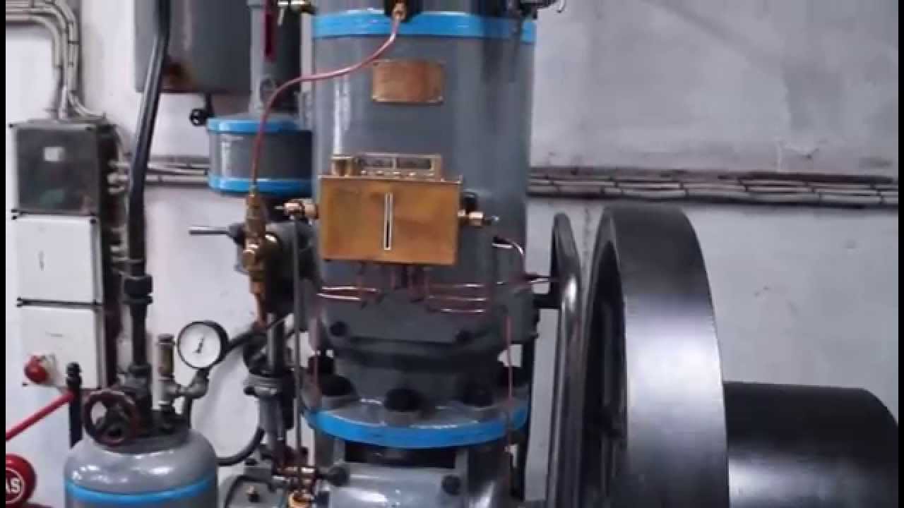 &Aring;rg. 1932 Dansk Tuxham R&aring;olie 2-takt motor, Motorsamlingen, Djursland