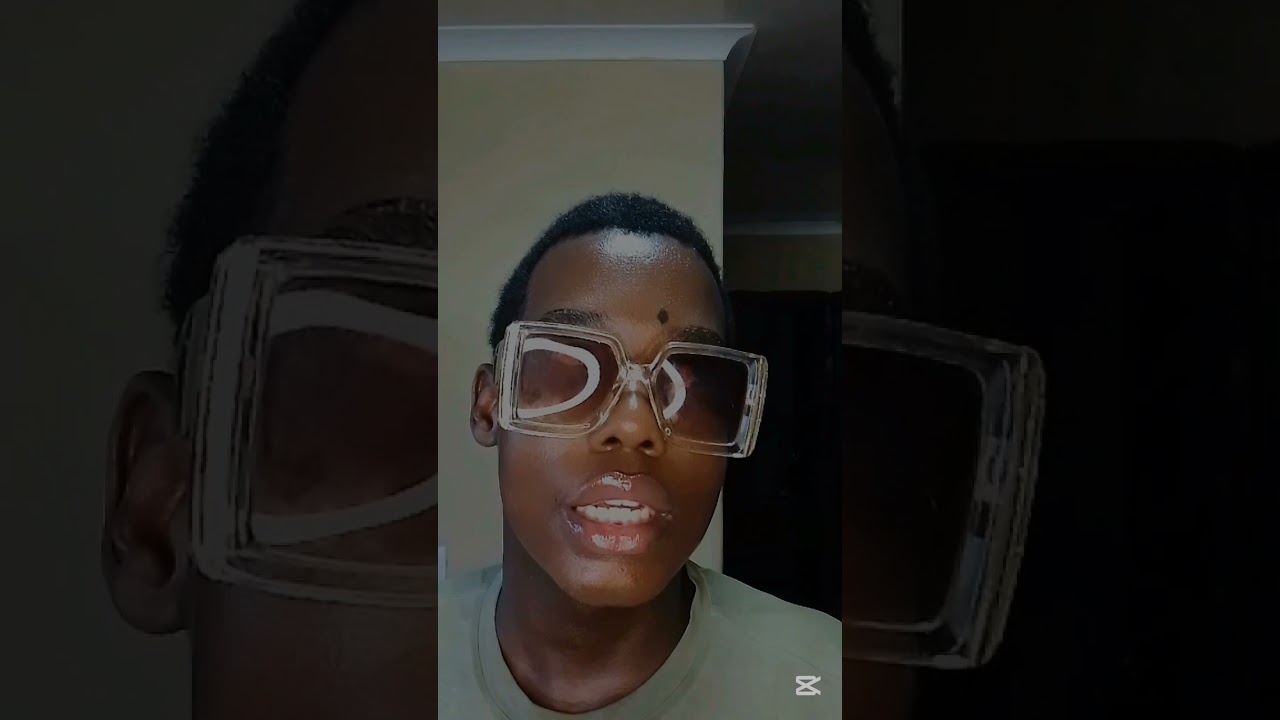 we are manifesting honey 😂😂😂#2025 #manifestation #versace #rich #richlifestyle #60kviews #glowing