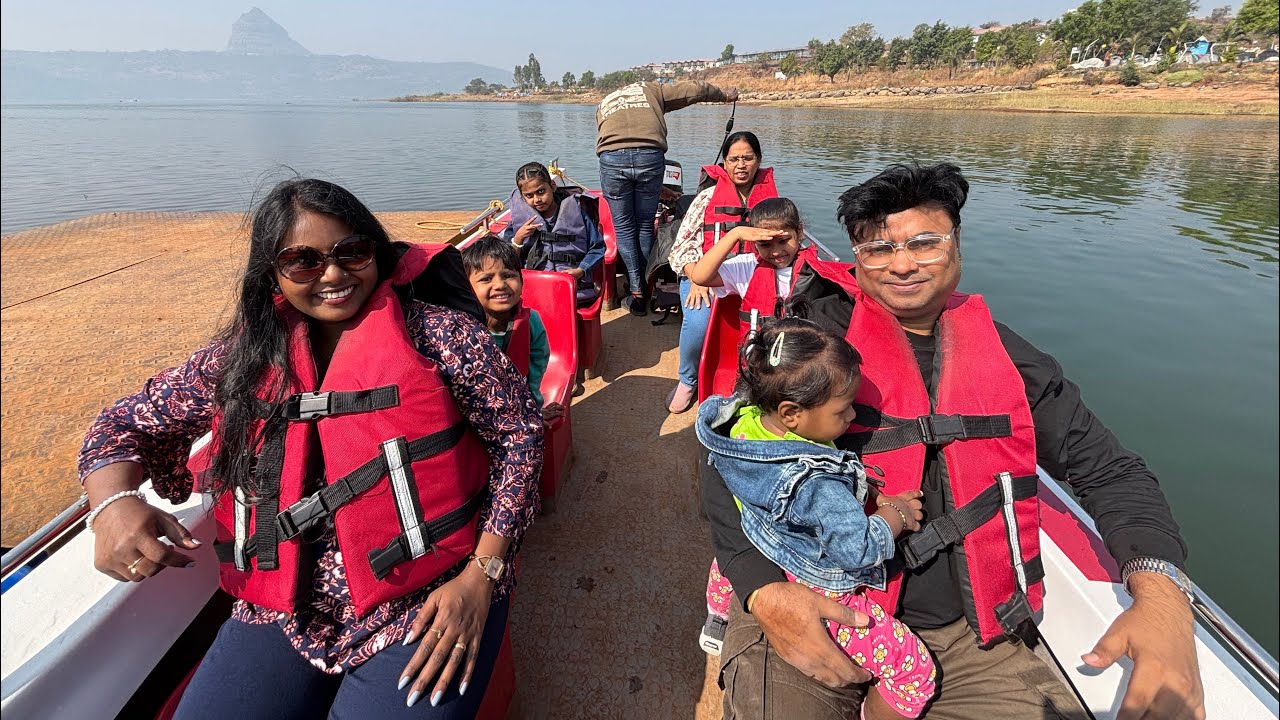 Boating With My Tiny Crew 🌊🚣🏼‍♀️