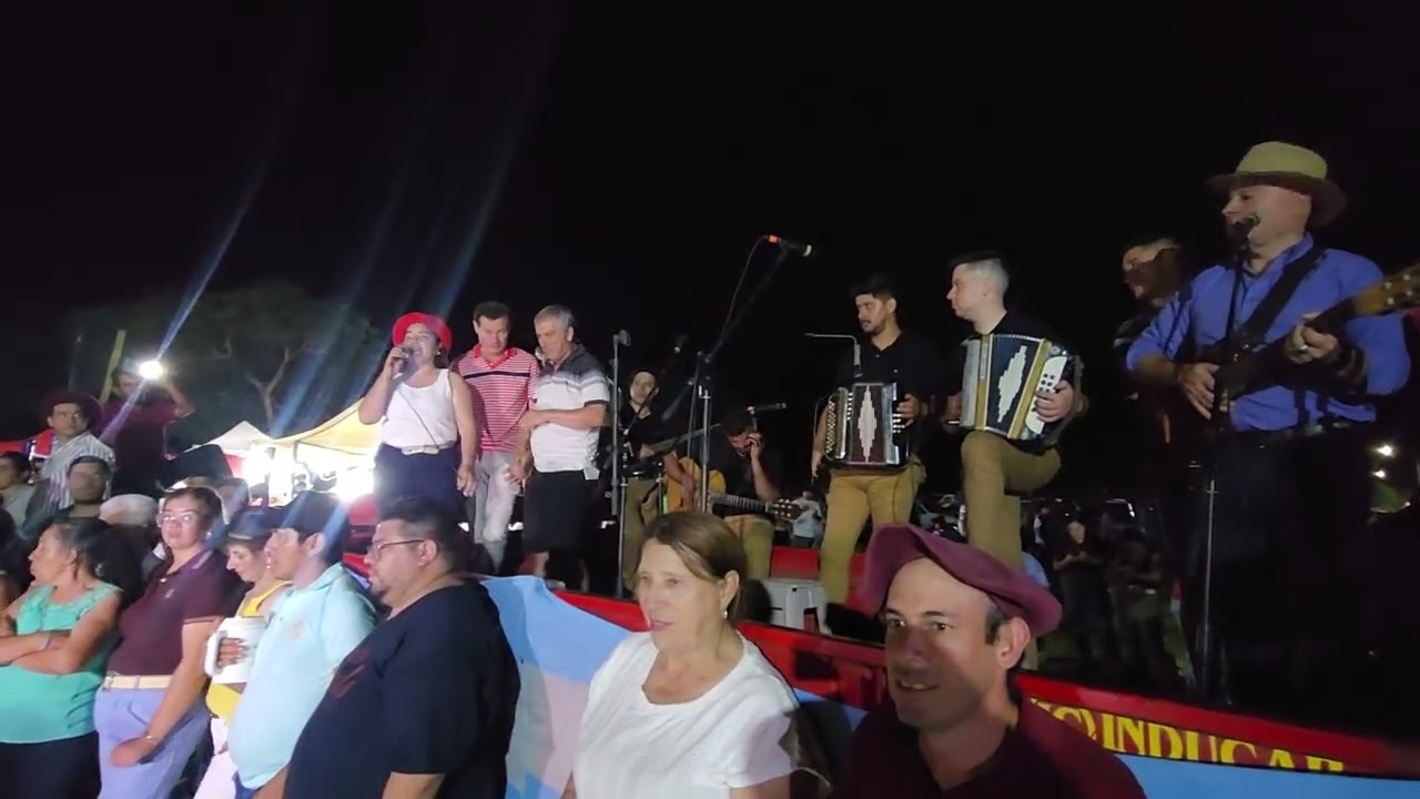 Concurso de Zapateo en la fiesta de la Medalla Milagrosa en el domicilio de la familia Vallejos 