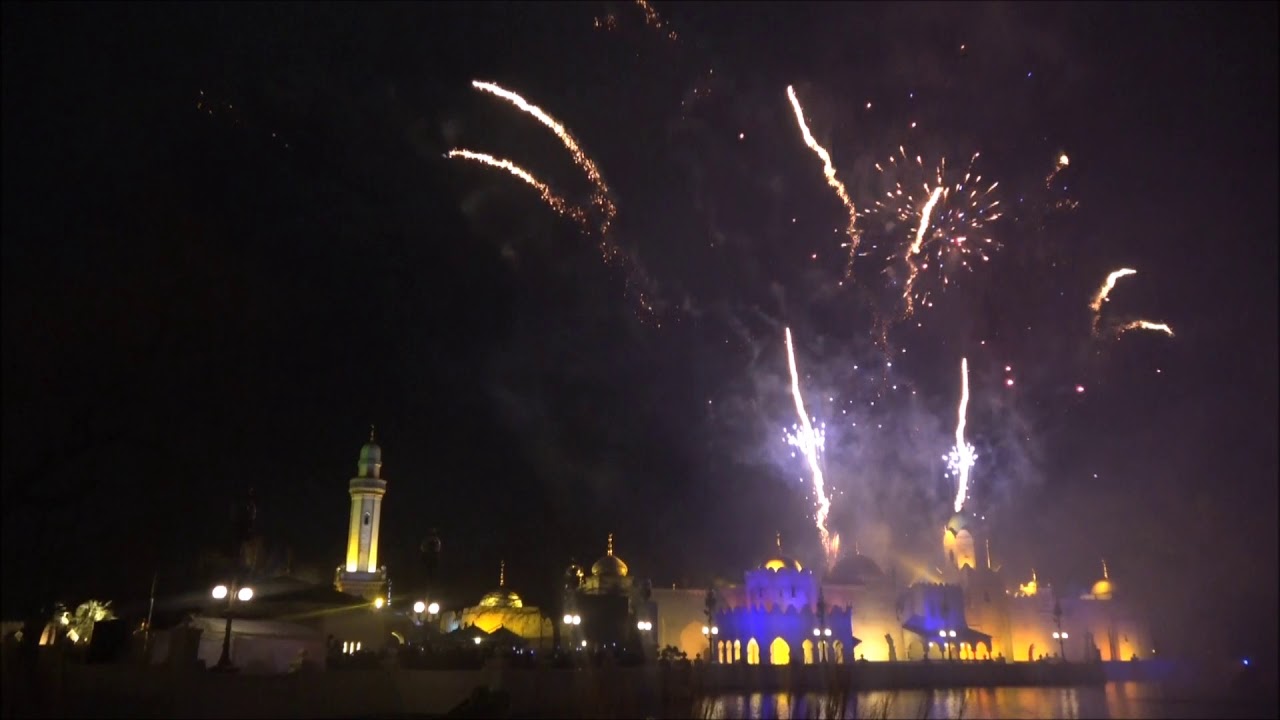 Vuurwerk vanaf Fata Morgana Oud/nieuw 2017/2018 @Efteling